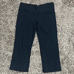 Lululemon Black Capri Pants